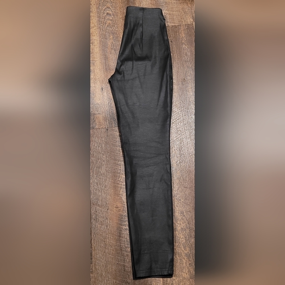 Aritzia Talula Black Polyester Stretch Leggings